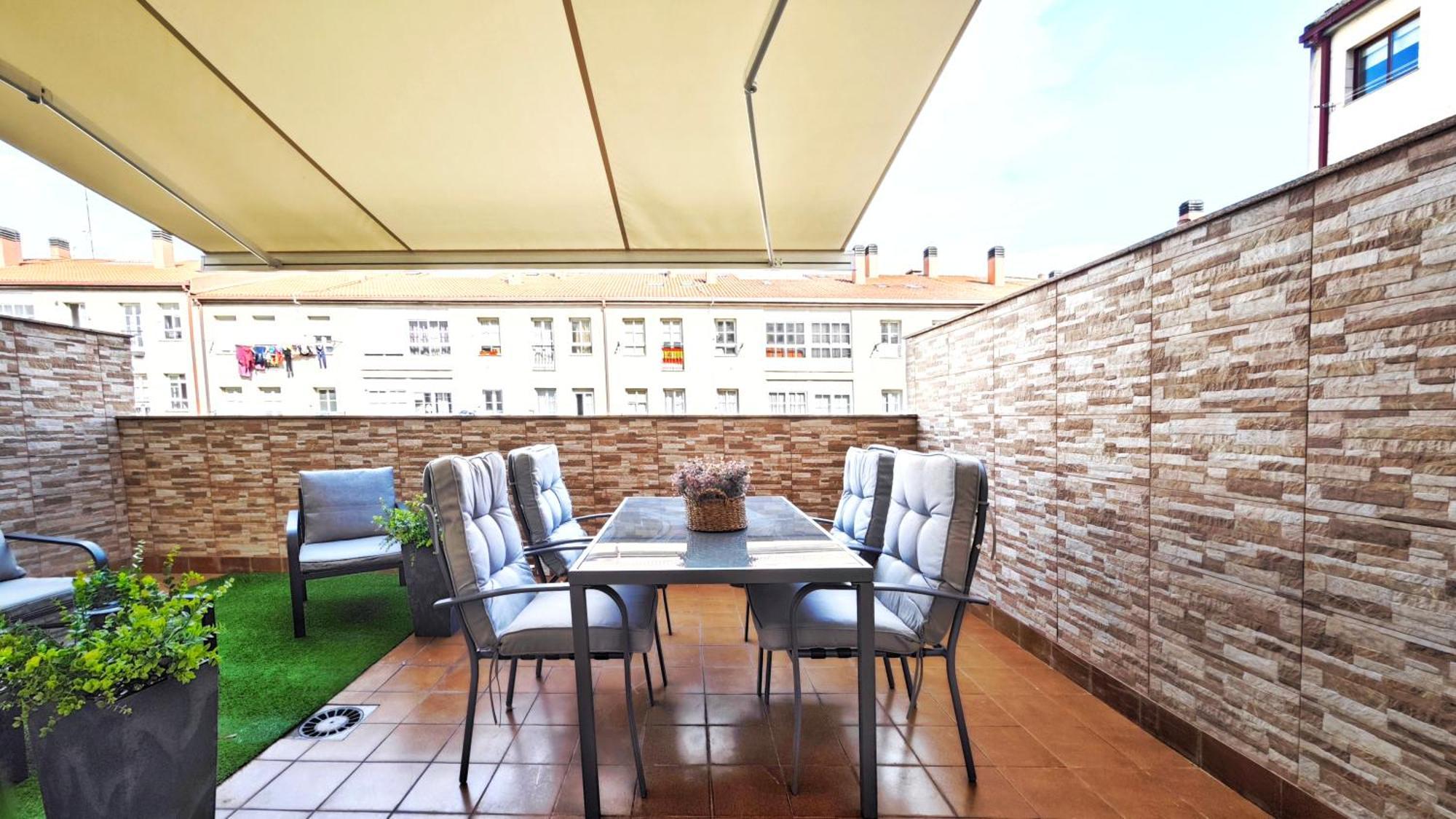 Piso Centrico Santiago De Compostela Con Amplia Terraza Apartment Luaran gambar