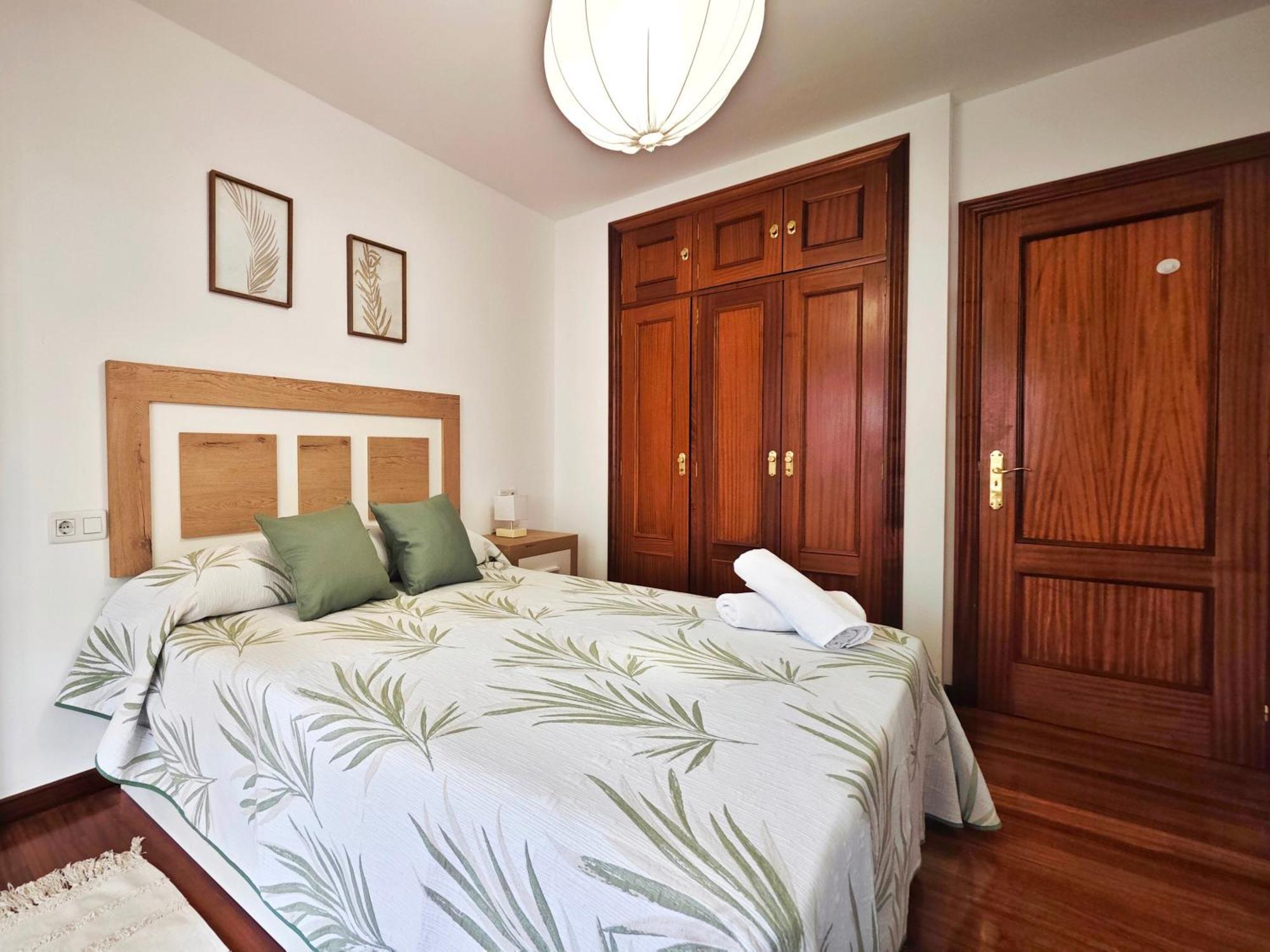 Piso Centrico Santiago De Compostela Con Amplia Terraza Apartment Luaran gambar