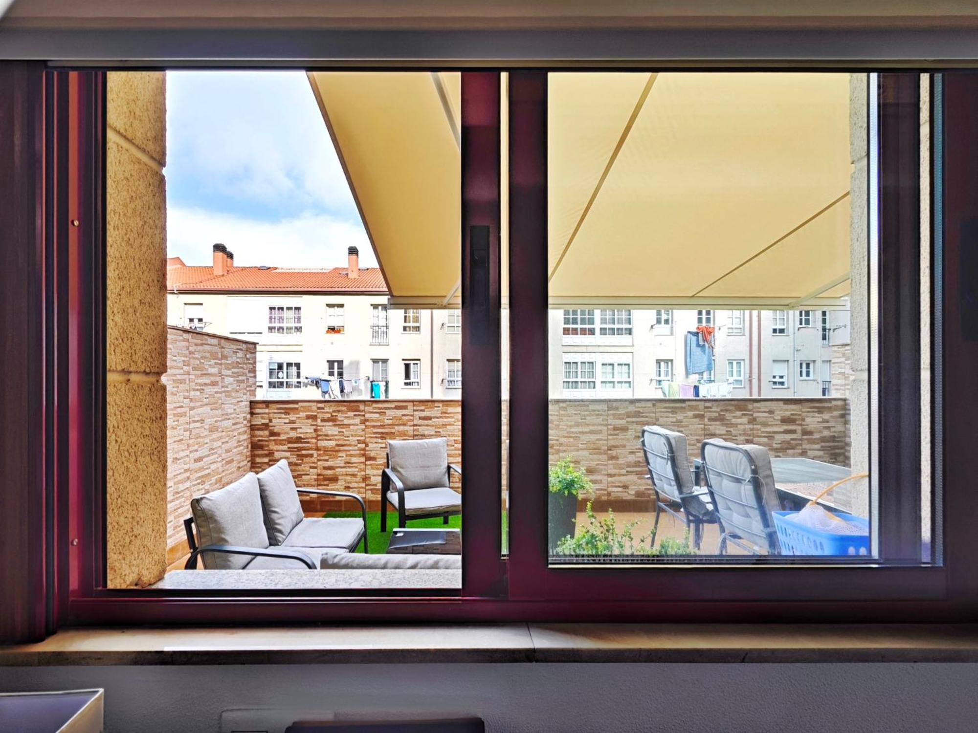 Piso Centrico Santiago De Compostela Con Amplia Terraza Apartment Luaran gambar